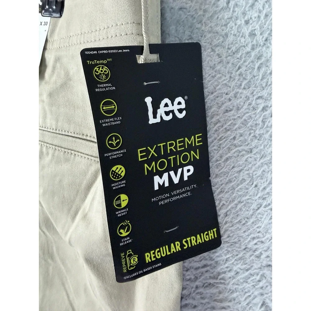 Lee Pants Mens 36x30 Beige Extreme Motion MVP Regular Straight Stretch Chino New